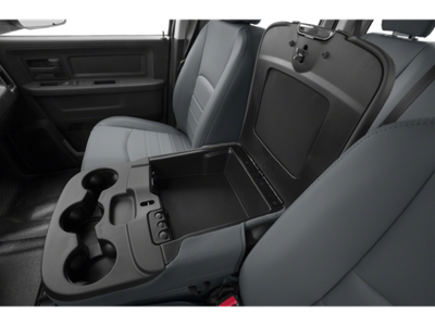 2018 RAM 3500 Chassis Tradesman/SLT/Laramie