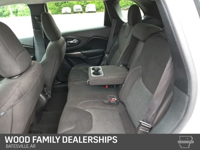 2020 Jeep Cherokee Latitude FWD