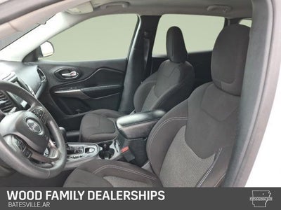 2020 Jeep Cherokee Latitude FWD