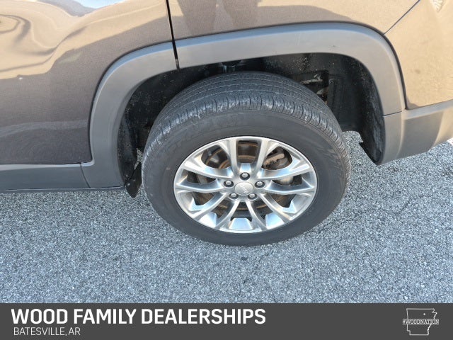 2019 Jeep Cherokee Latitude Plus FWD