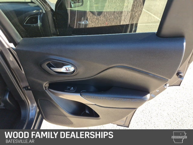 2019 Jeep Cherokee Latitude Plus FWD