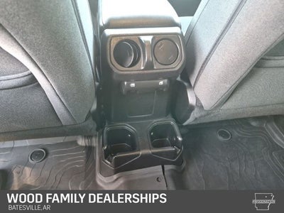 2025 Jeep Wrangler 4-Door Willys 4x4