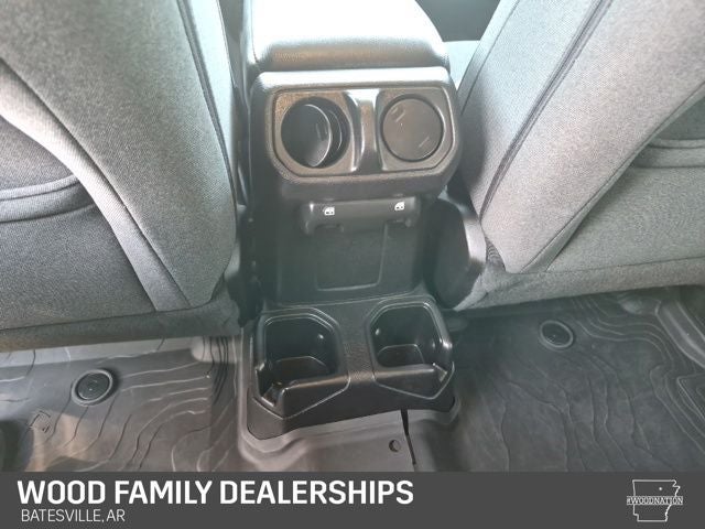 2025 Jeep Wrangler 4-Door Willys 4x4