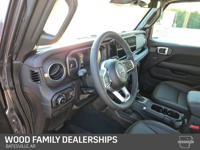 2027 Jeep Wrangler WRANGLER 4-DOOR SAHARA