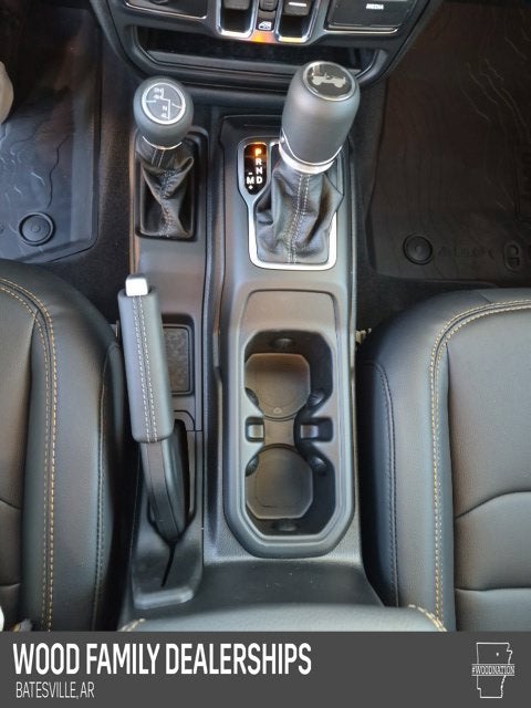 2027 Jeep Wrangler WRANGLER 4-DOOR SAHARA