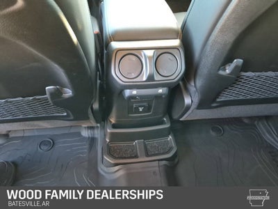 2027 Jeep Wrangler WRANGLER 4-DOOR SAHARA
