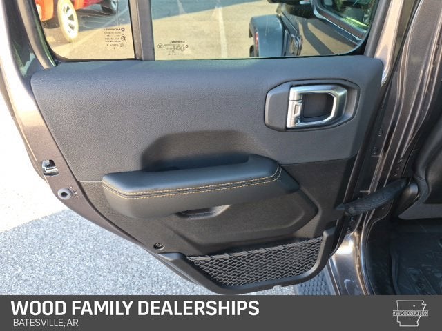 2027 Jeep Wrangler WRANGLER 4-DOOR SAHARA