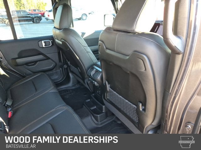 2027 Jeep Wrangler WRANGLER 4-DOOR SAHARA