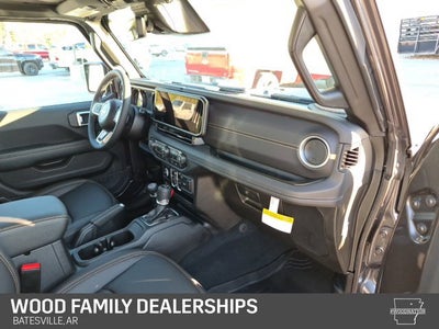 2027 Jeep Wrangler WRANGLER 4-DOOR SAHARA