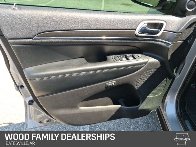 2018 Jeep Grand Cherokee Sterling Edition 4x4