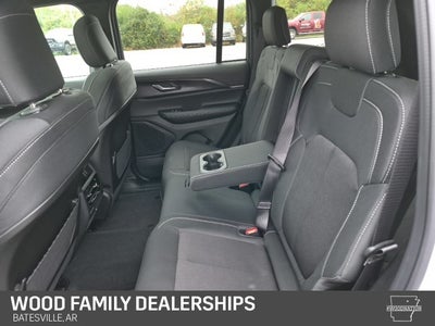 2025 Jeep Grand Cherokee GRAND CHEROKEE LAREDO X 4X4