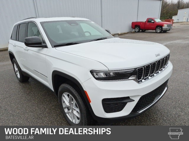 2025 Jeep Grand Cherokee GRAND CHEROKEE LAREDO X 4X4