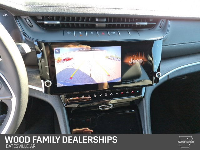 2027 Jeep Grand Cherokee GRAND CHEROKEE LAREDO ALTITUDE 4X4