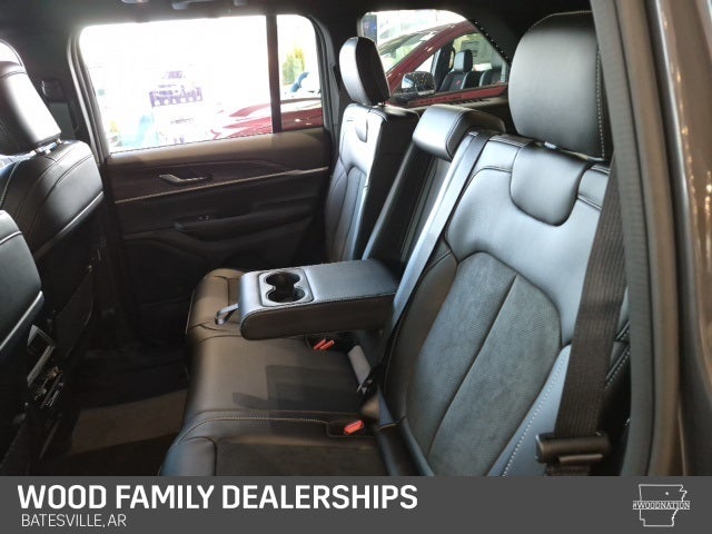 2026 Jeep Grand Cherokee GRAND CHEROKEE ALTITUDE 4X4