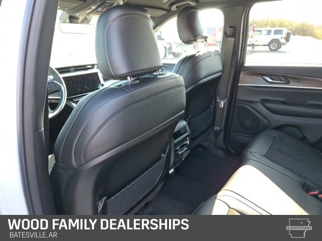 2026 Jeep Grand Cherokee GRAND CHEROKEE ALTITUDE 4X4