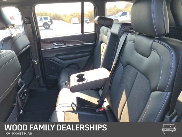 2026 Jeep Grand Cherokee GRAND CHEROKEE ALTITUDE 4X4