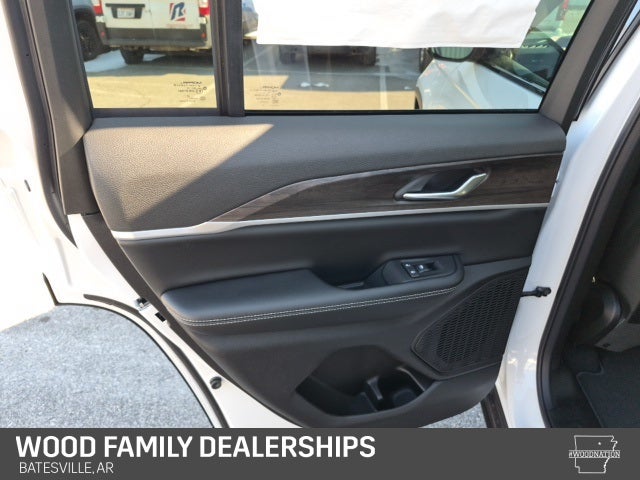 2026 Jeep Grand Cherokee GRAND CHEROKEE ALTITUDE 4X4