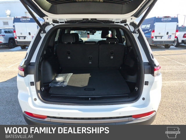 2026 Jeep Grand Cherokee GRAND CHEROKEE ALTITUDE 4X4