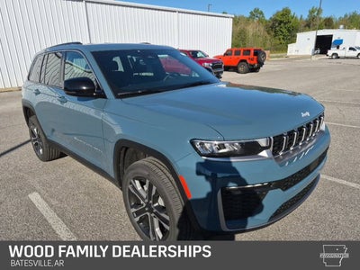 2027 Jeep Grand Cherokee GRAND CHEROKEE LIMITED 4X4