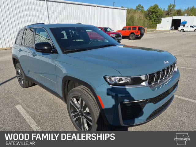 2027 Jeep Grand Cherokee GRAND CHEROKEE LIMITED 4X4