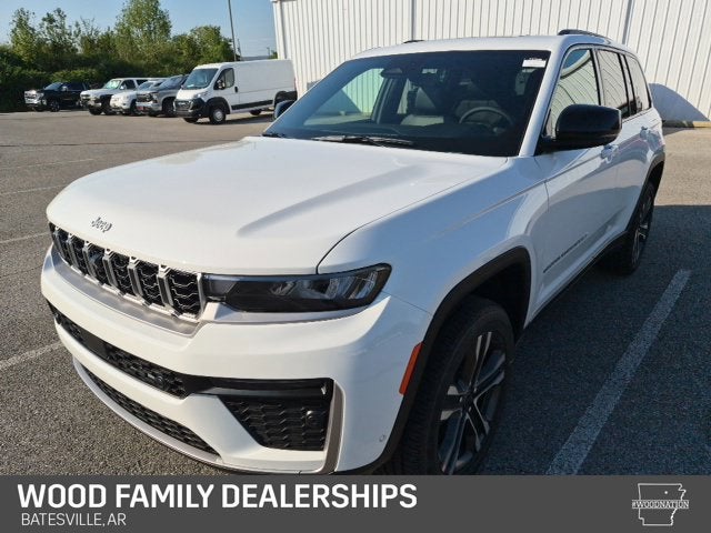 2027 Jeep Grand Cherokee GRAND CHEROKEE LIMITED 4X4
