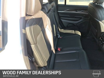 2027 Jeep Grand Cherokee GRAND CHEROKEE LIMITED 4X4