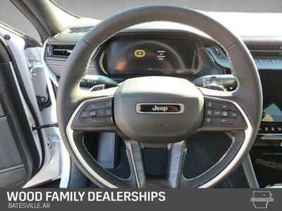 2027 Jeep Grand Cherokee GRAND CHEROKEE LIMITED 4X4