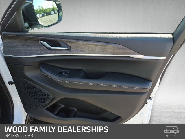 2027 Jeep Grand Cherokee GRAND CHEROKEE LIMITED 4X4