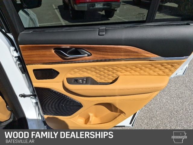 2027 Jeep Grand Cherokee GRAND CHEROKEE SUMMIT 4X4