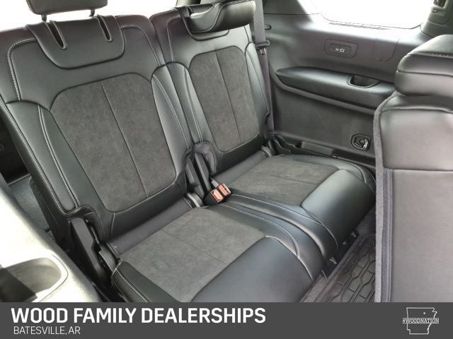 2026 Jeep Grand Cherokee GRAND CHEROKEE L LAREDO ALTITUDE 4X4