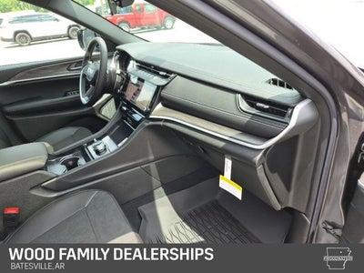 2026 Jeep Grand Cherokee GRAND CHEROKEE L LAREDO ALTITUDE 4X4
