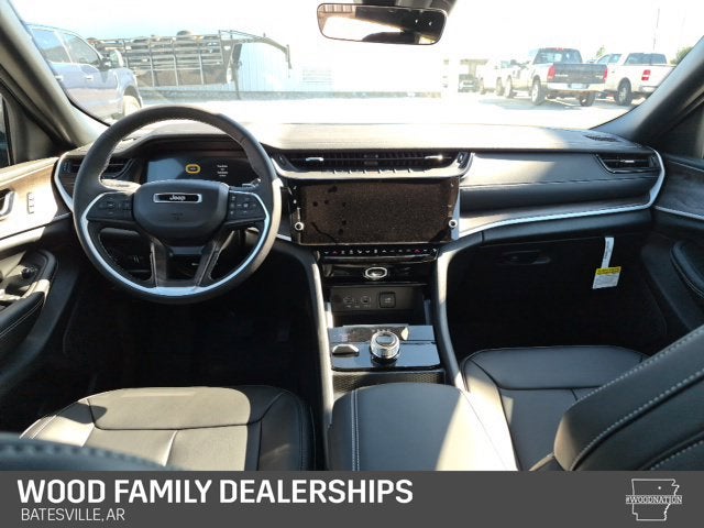2027 Jeep Grand Cherokee GRAND CHEROKEE L LIMITED 4X4