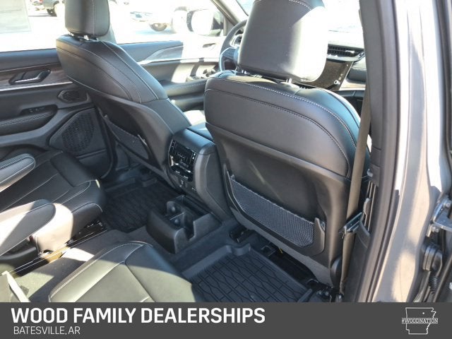 2027 Jeep Grand Cherokee GRAND CHEROKEE L LIMITED 4X4