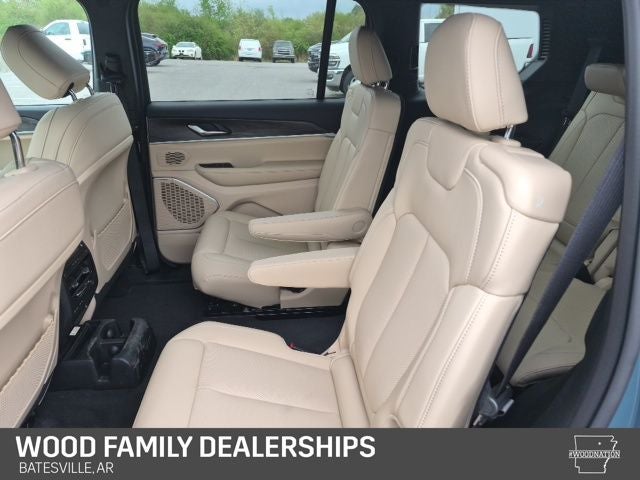 2026 Jeep Grand Cherokee GRAND CHEROKEE L LIMITED 4X4