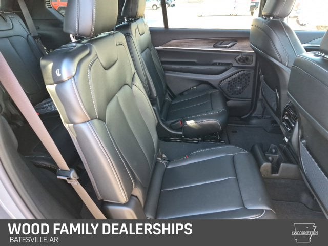 2027 Jeep Grand Cherokee GRAND CHEROKEE L LIMITED 4X4