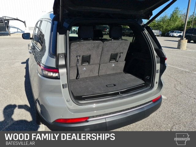 2027 Jeep Grand Cherokee GRAND CHEROKEE L LIMITED 4X4