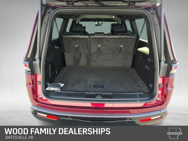 2026 Jeep Grand Wagoneer GRAND WAGONEER L LIMITED ALTITUDE 4X4