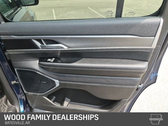 2026 Jeep Grand Wagoneer GRAND WAGONEER UPLAND 4X4