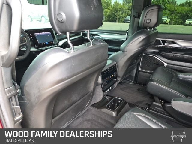 2023 Jeep Wagoneer Series II Carbide 4x4