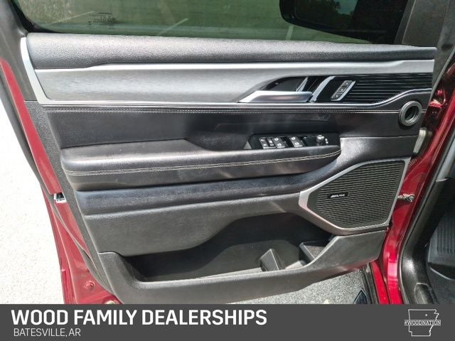 2023 Jeep Wagoneer Series II Carbide 4x4