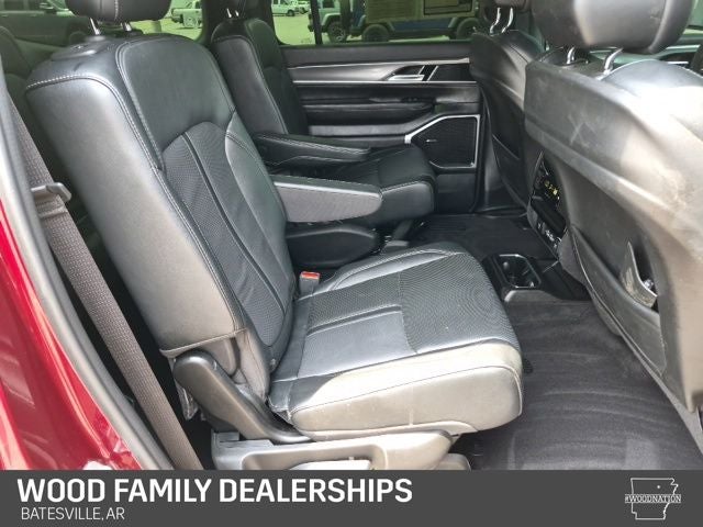 2023 Jeep Wagoneer Series II Carbide 4x4