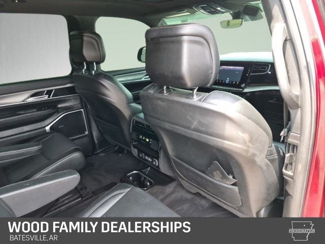 2023 Jeep Wagoneer Series II Carbide 4x4