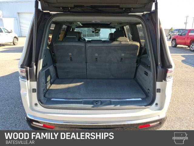 2022 Jeep Grand Wagoneer Series III 4x4