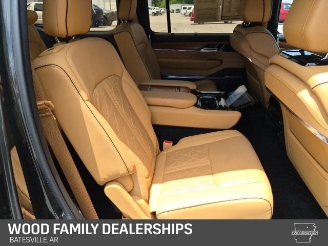 2023 Jeep Grand Wagoneer Series III 4x4