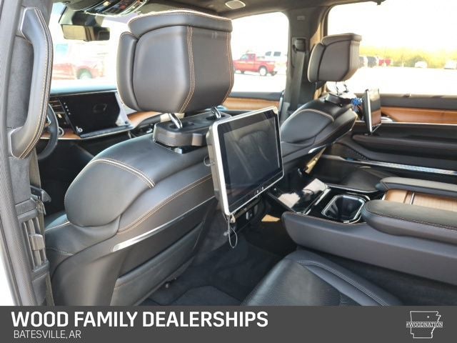 2023 Jeep Grand Wagoneer Series III 4x4