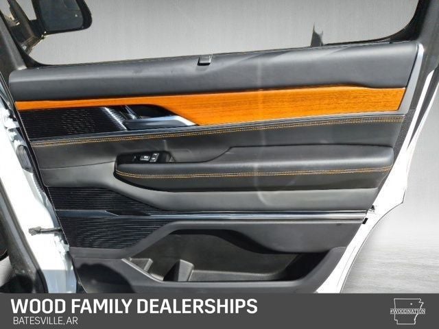 2023 Jeep Grand Wagoneer Series III 4x4