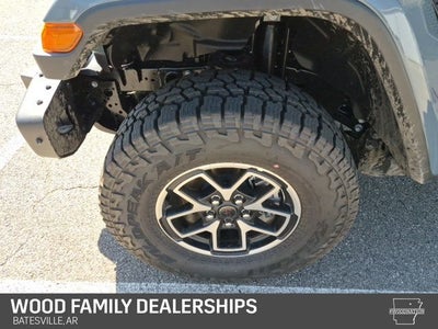 2026 Jeep Gladiator GLADIATOR SHADOW OPS 4X4