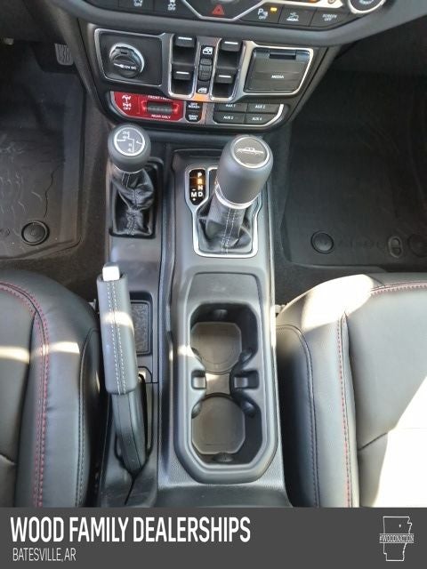 2026 Jeep Gladiator GLADIATOR SHADOW OPS 4X4