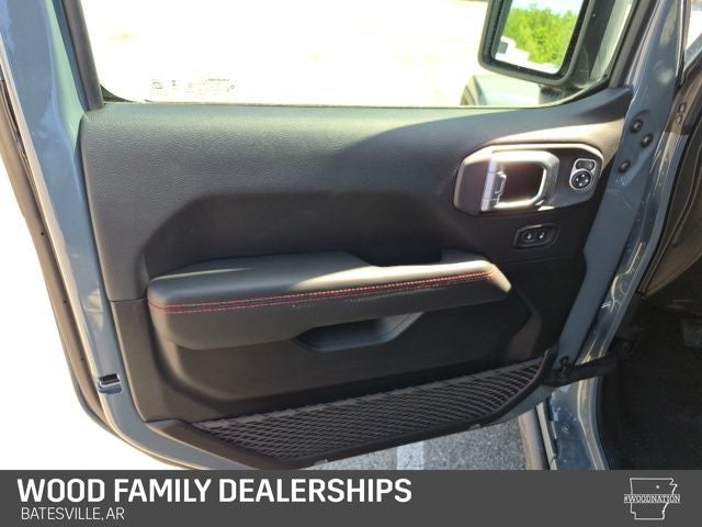 2026 Jeep Gladiator GLADIATOR SHADOW OPS 4X4