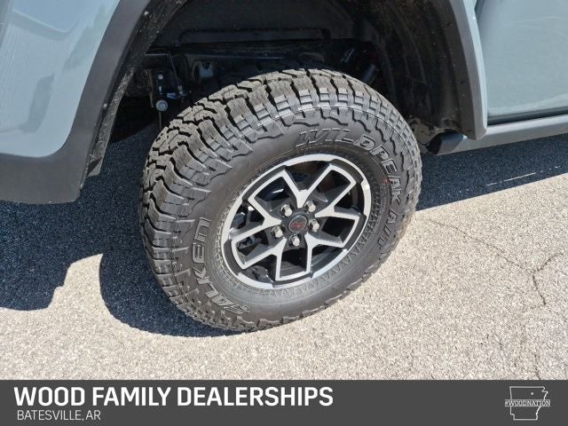 2026 Jeep Gladiator GLADIATOR SHADOW OPS 4X4